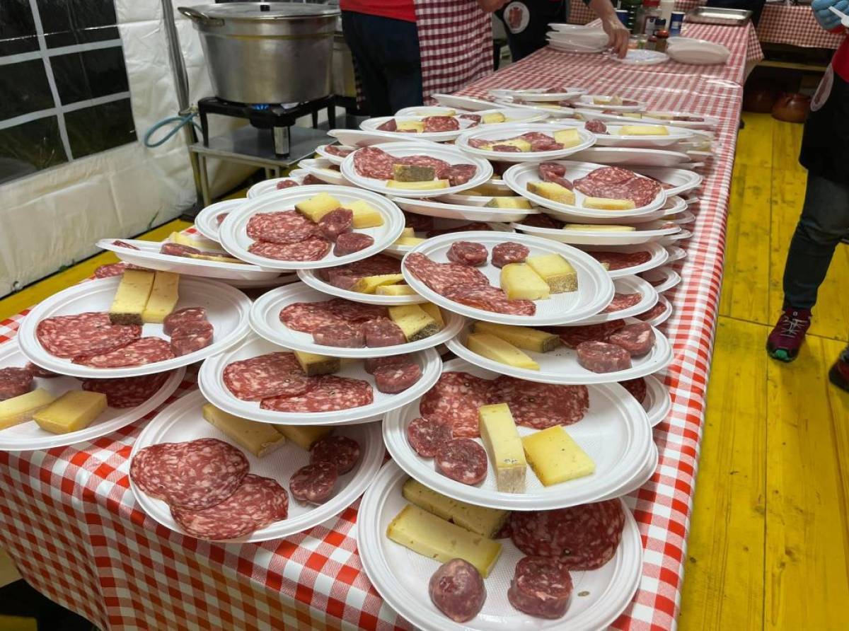 Sagra del Salame di Turgia 2026 a Ciriè: quattro giorni di gusto, musica e tradizione a Devesi